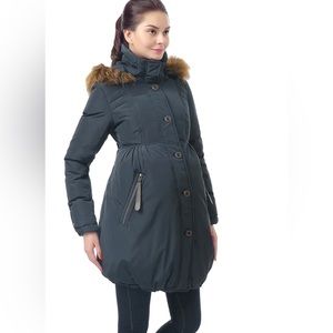 Kimi + Kai maternity down coat (size S)